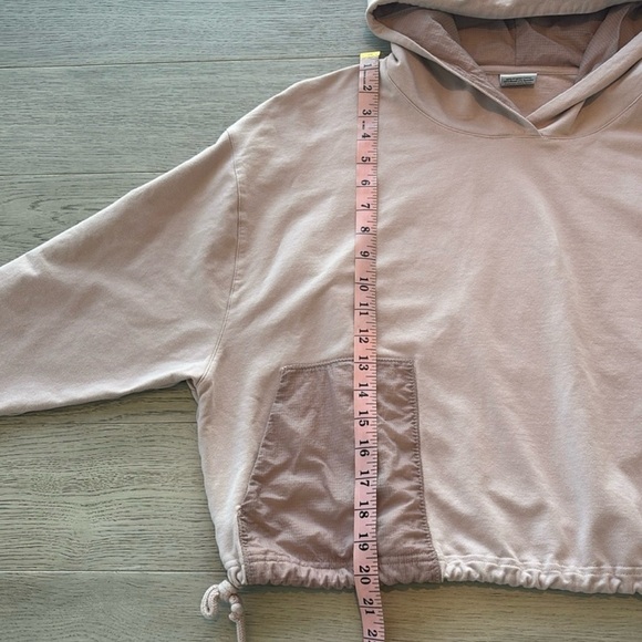 Outdoor Voices Pink Cropped Hoodie with Pockets M - Picture 4 of 8
